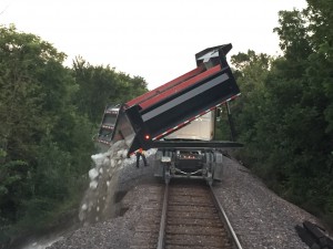 hi-rail dumptruck (1)